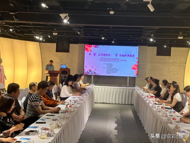 561ed90dd785405bab484cc672d326da~noop 561ed90dd785405bab484cc672d326da~noop